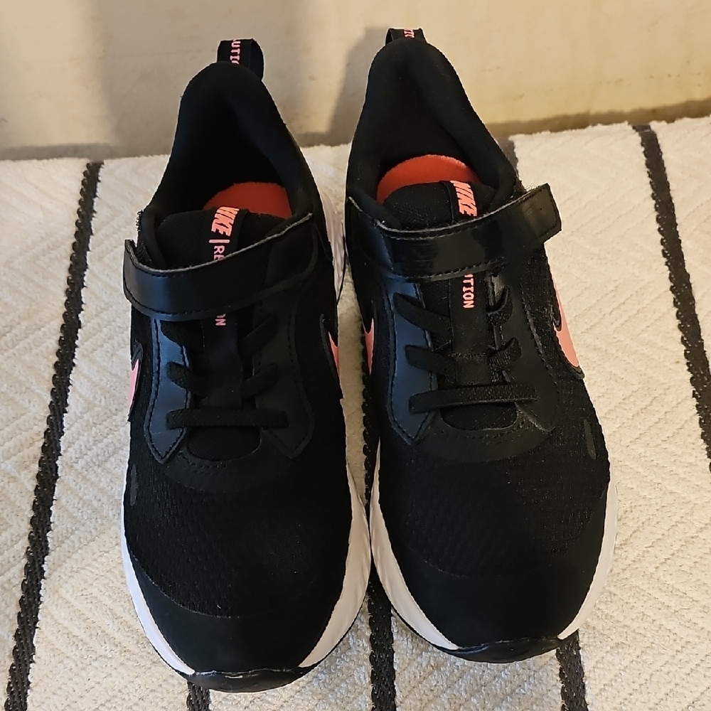 Nike Black and Pink Sneakers with Mesh Upper